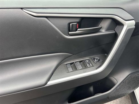 New 2025 Toyota RAV4 LE image 14