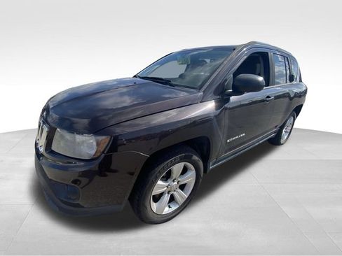 Used 2014 Jeep Compass Sport w/ Power Value Group AWD/4WD image 2