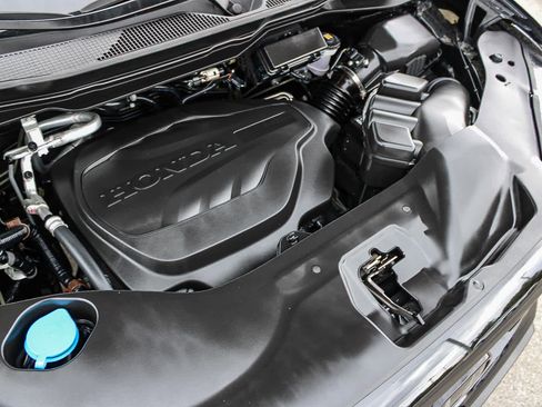 Certified 2025 Honda Ridgeline Black Edition image 25