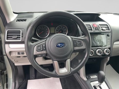 Used 2018 Subaru Forester 2.5i Premium w/ All-Weather Package AWD/4WD image 25