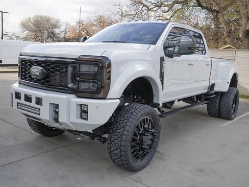 Used 2026 Ford F450 Platinum image 8