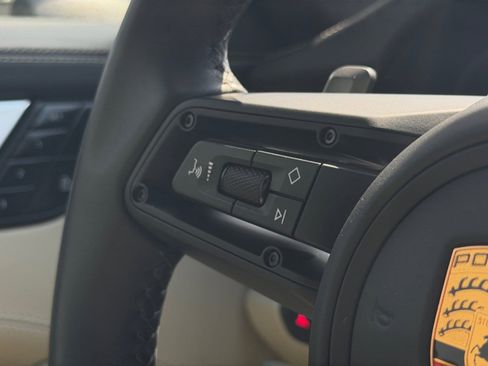 Certified 2021 Porsche 911 Carrera RWD image 27