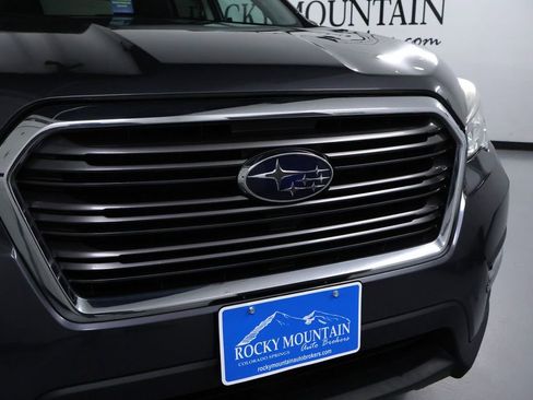 Used 2022 Subaru Ascent Limited w/ Technology Package image 9