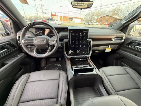 New 2026 GMC Yukon Denali w/ Denali Reserve Package image 12