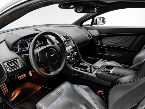 Used 2014 Aston Martin V8 Vantage S RWD image 3