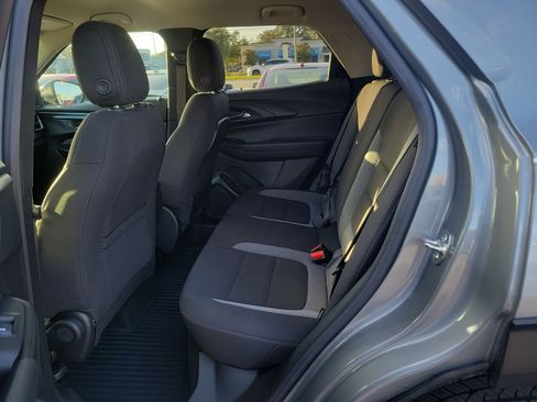 Used 2024 Chevrolet TrailBlazer LT w/ Driver Confidence Package image 17