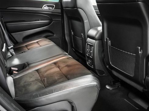 Used 2021 Jeep Grand Cherokee Laredo X image 23