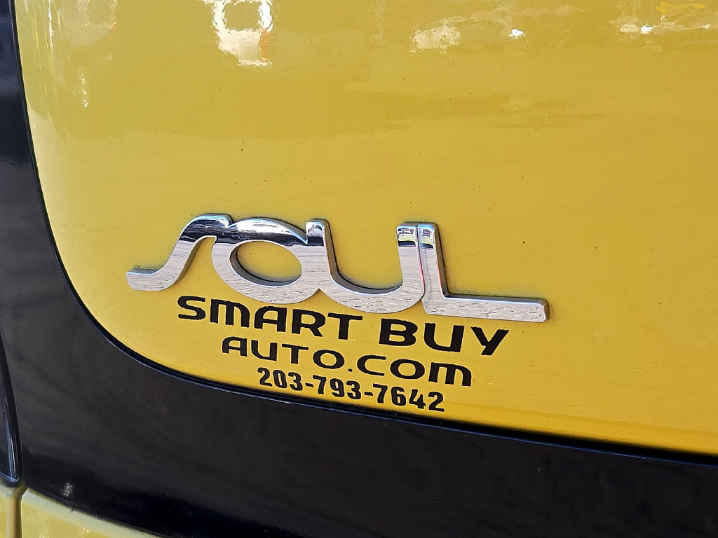 Used 2016 Kia Soul + FWD image 31