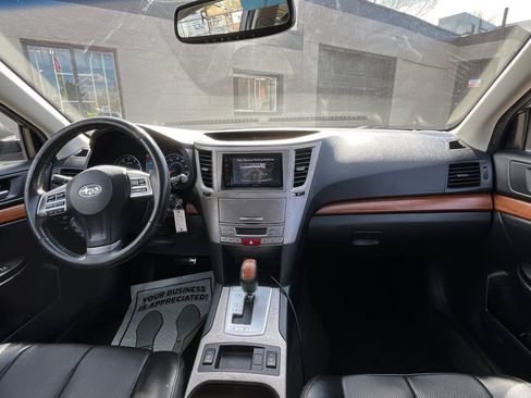 Used 2014 Subaru Outback 2.5i Limited AWD/4WD image 17