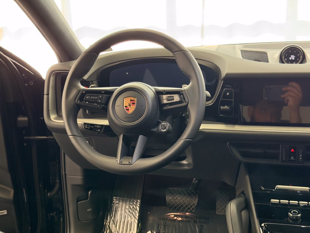 Certified 2026 Porsche Cayenne Coupe AWD/4WD image 20