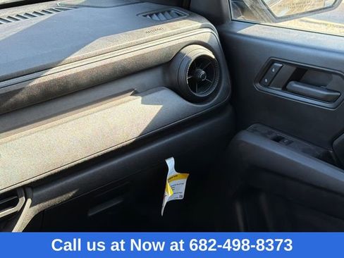 Used 2023 Chevrolet Colorado W/T image 13