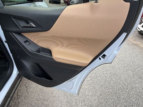 Used 2026 Chevrolet Equinox ACTIV w/ Safety and Technology Package FWD image 20