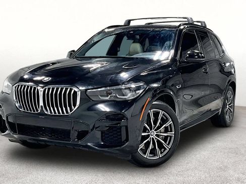Used 2022 BMW X5 xDrive45e w/ M Sport Package AWD/4WD image 14