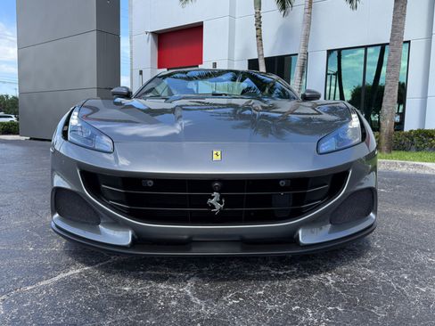 Used 2022 Ferrari Portofino M RWD image 51