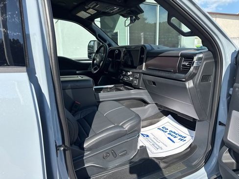 New 2026 Ford F250 Platinum image 29