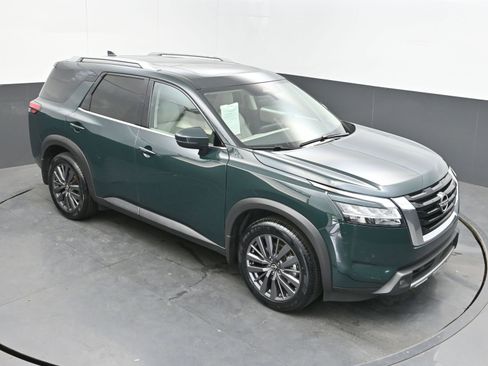Used 2022 Nissan Pathfinder SL w/ SL Premium Package AWD/4WD image 29