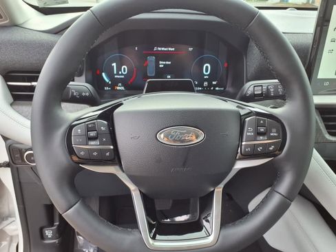 New 2025 Ford Explorer Platinum w/ Ultimate Package image 12