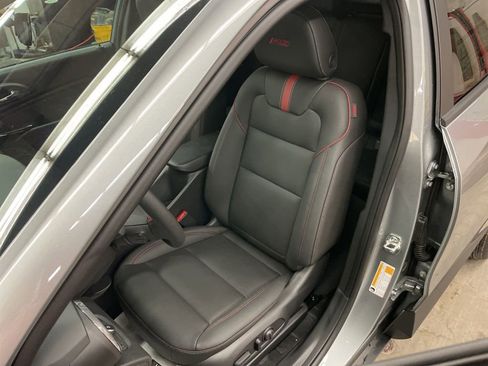 New 2026 Chevrolet Trax RS w/ Driver Confidence Package FWD image 11