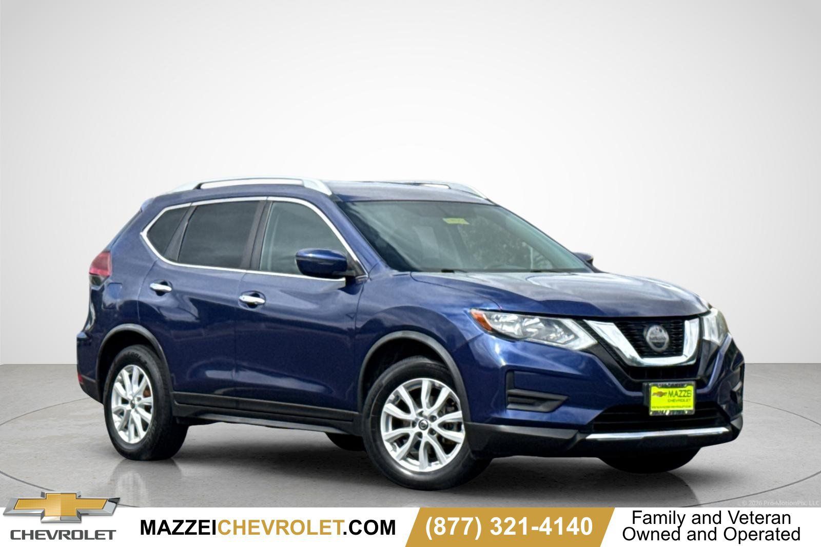 Used 2018 Nissan Rogue SV FWD image 1