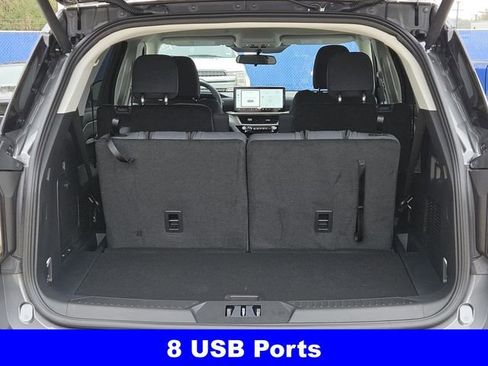 New 2026 Ford Explorer Active image 14