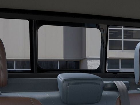 New 2024 Ford Maverick Lariat image 24