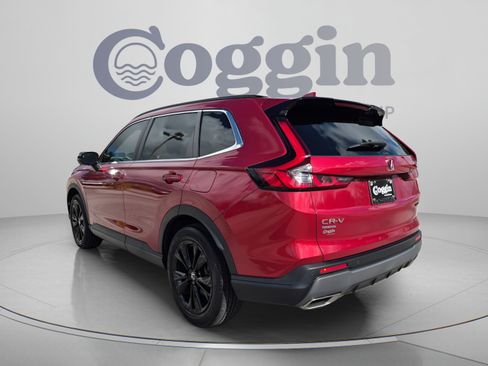 Certified 2024 Honda CR-V Sport Touring image 4