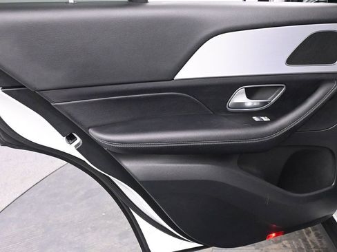 Used 2024 Mercedes-Benz GLE 450e GLE 450e image 13