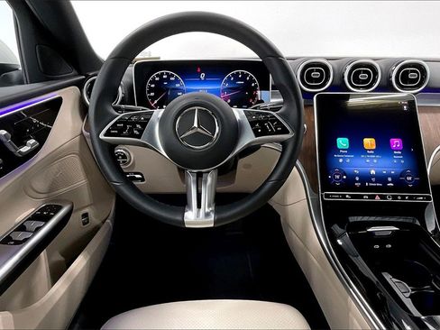 Certified 2025 Mercedes-Benz C 300 Sedan image 5