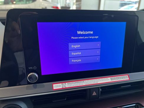 New 2026 Toyota Prius Plug-In Hybrid FWD image 23