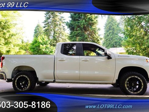 Used 2020 Chevrolet Silverado 1500 LT w/ Trailering Package AWD/4WD image 8