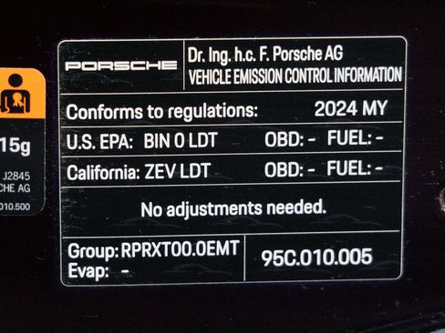 New 2024 Porsche Macan Turbo Electric image 41