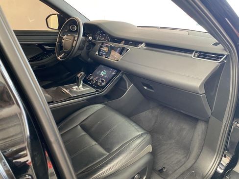 Used 2020 Land Rover Range Rover Evoque SE AWD/4WD image 8