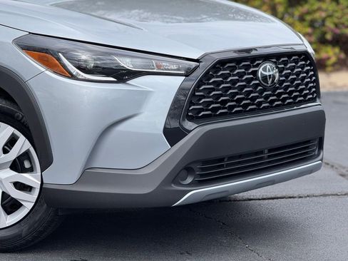 Used 2024 Toyota Corolla Cross L image 5