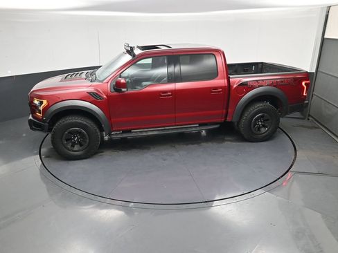 Used 2017 Ford F150 Raptor w/ Equipment Group 802A Luxury image 30