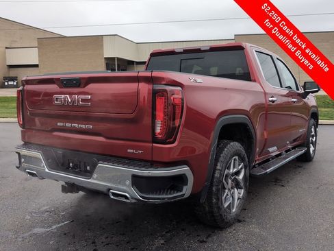 New 2026 GMC Sierra 1500 SLT image 7