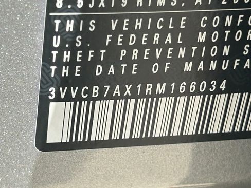 Used 2024 Volkswagen Tiguan SE R-Line image 57