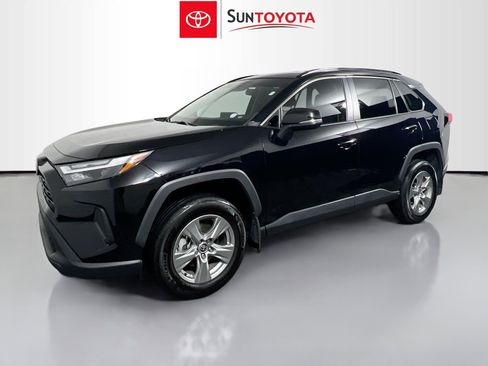 Used 2024 Toyota RAV4 XLE image 9