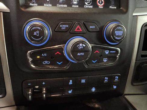 Used 2017 RAM 1500 Big Horn AWD/4WD image 30