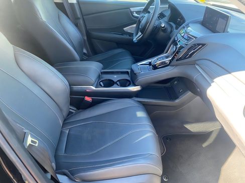 Used 2025 Acura RDX w/Technology Package image 32