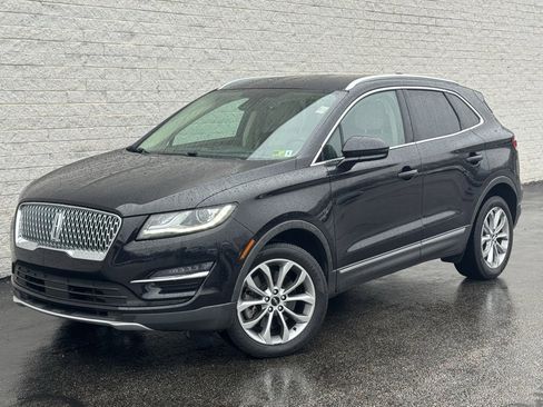 Used 2019 Lincoln MKC Select w/ Select Plus Package image 2