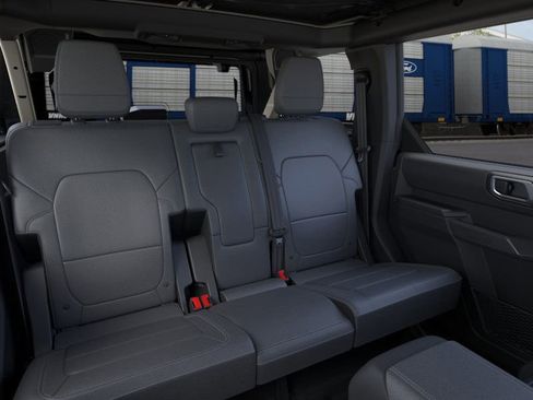 New 2026 Ford Bronco Badlands image 11