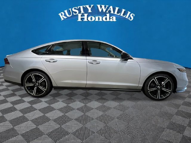 New 2026 Honda Accord SE image 2