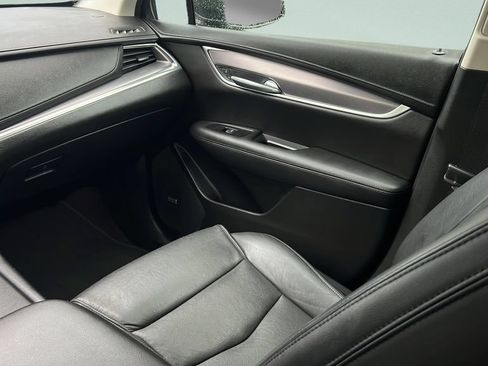 Used 2019 Cadillac XT5 Luxury AWD/4WD image 13
