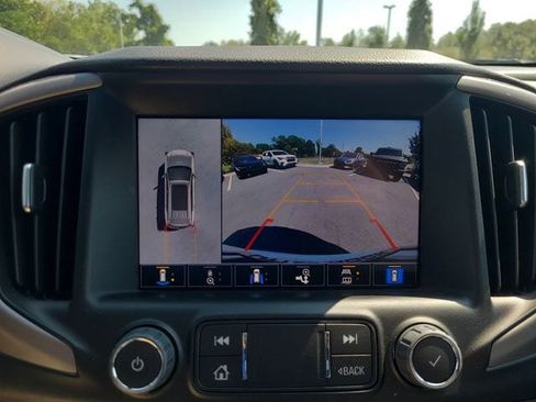 Used 2022 GMC Terrain AT4 w/ Infotainment Package II AWD/4WD image 31