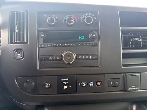 Used 2019 Chevrolet Express 2500 image 14