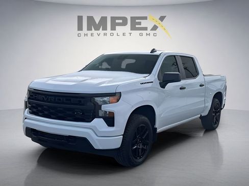 Used 2025 Chevrolet Silverado 1500 Custom w/ Turbomax Blackout Package AWD/4WD image 1