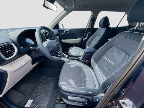 New 2026 Hyundai Venue SEL FWD image 14