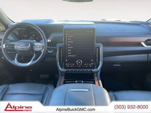Used 2025 GMC Yukon Denali image 10