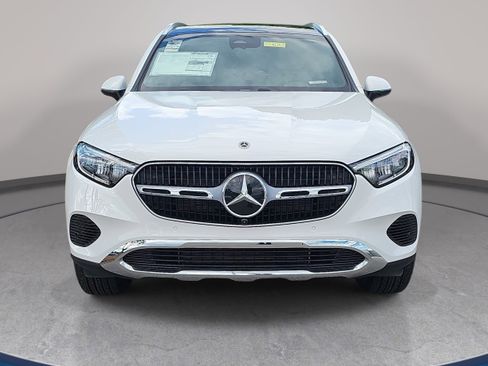 New 2026 Mercedes-Benz GLC 300 image 2