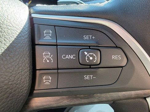 New 2025 Jeep Grand Cherokee Limited image 14